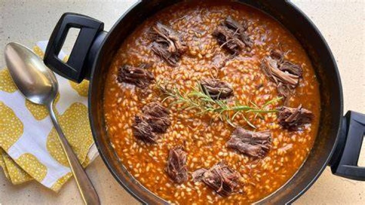 arroz meloso de morcilla de ronda y navajas, plato del restaurante tragabuches de dani garc&iacute;a