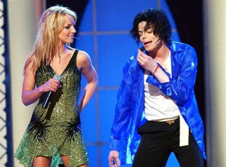 Britney Spears and Michael Jackson performing together at Madison Square Garden