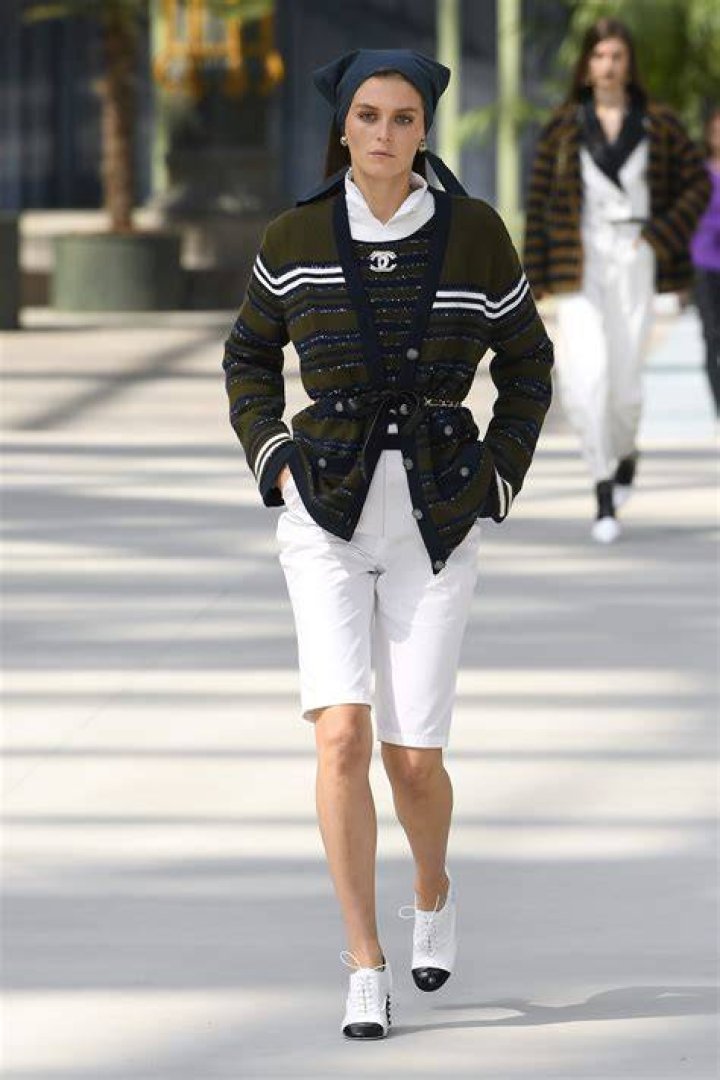 Chanel Cruise Collection 2020 : Runway At Grand Palais In Paris
