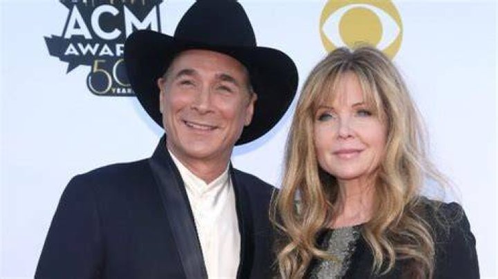 Clint Black Net Worth