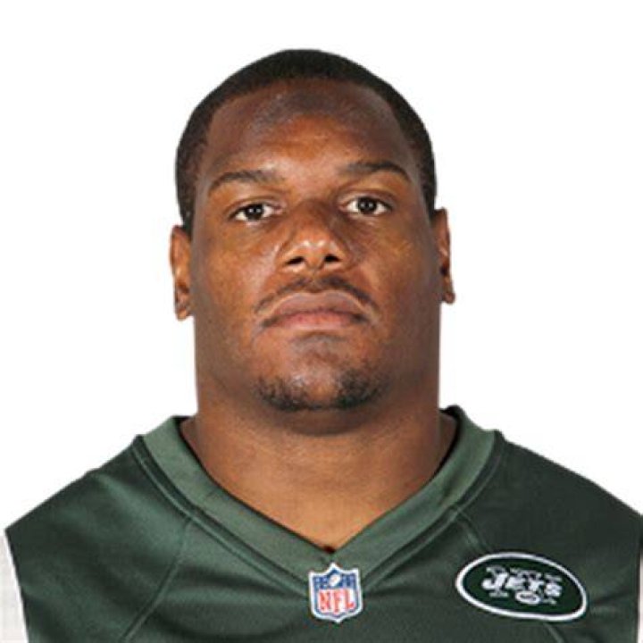D’Brickashaw Ferguson Net Worth