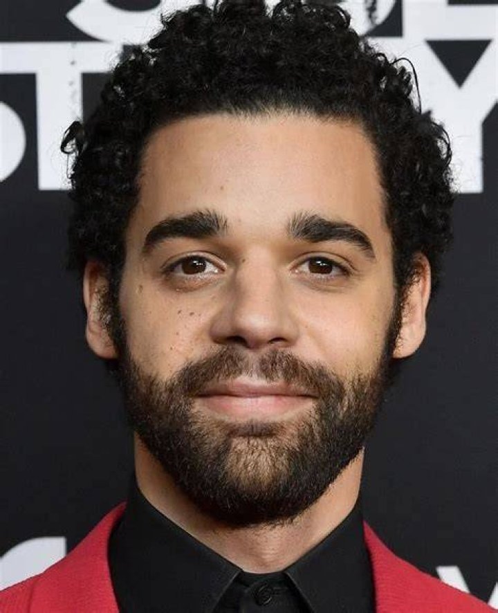 David Alvarez Height, Weight, Age, Girlfriend, Facts, Biography