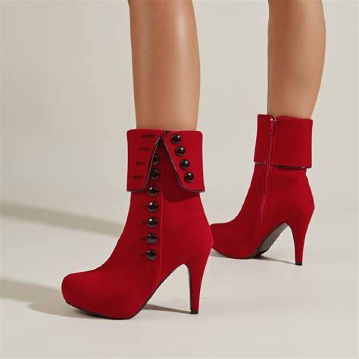 Footwear, Blue, Shoe, Ankle, High heels, Leg, Fashion, Electric blue, Font, Human leg, Footwear, Blue, Shoe, Ankle, High heels, Leg, Fashion, Electric blue, Font, Human leg,