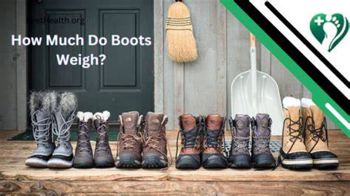 How much do boots usually weigh?