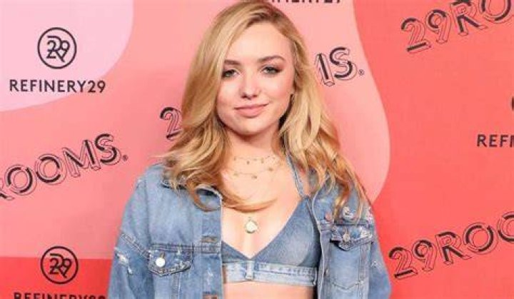 How Tall Is Peyton List?
