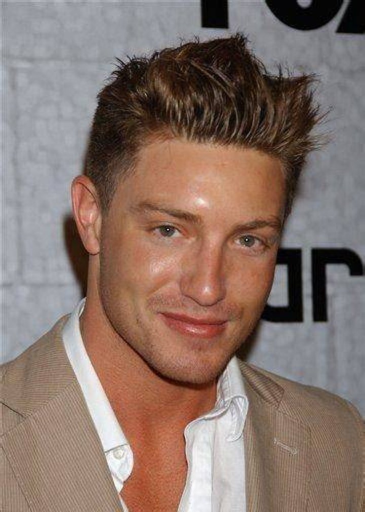 Lane Garrison Net Worth